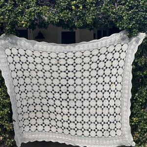 Ivory Crocheted Boho Tablecloth/Drape/Bedcover 68x86 Oblong